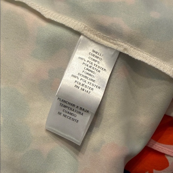 Donna Morgan Floral V-Neck Midi Dress - Picture 7 of 7